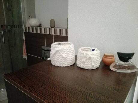 Nádherne hačkované košíčky vhodne ako darček , 