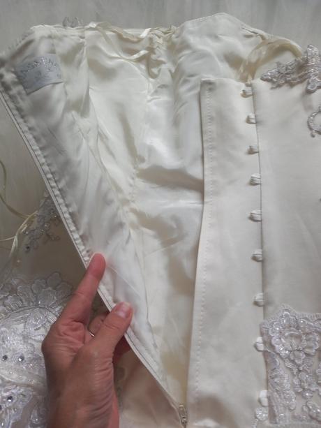 Svadobné šaty s perličkami zn.jasmine, 32 / 34 / 36 / s / xs