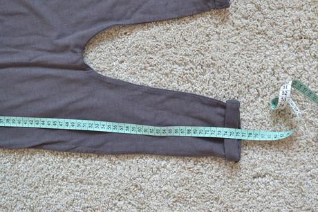 Nenosený štýlový overal, 92