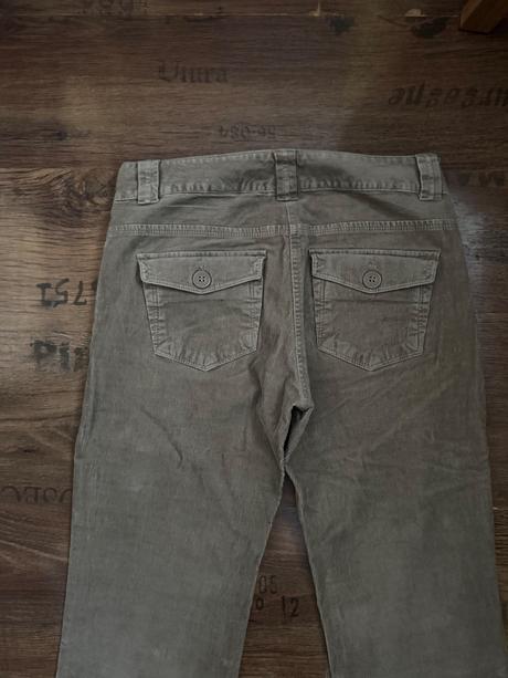 Menčestrové nohavice, h&m,36