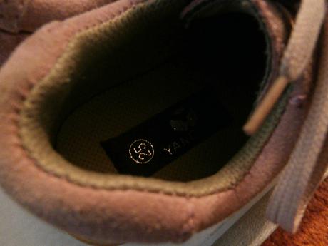 Topánky č.25, poltopánky so šnurovaním, 25