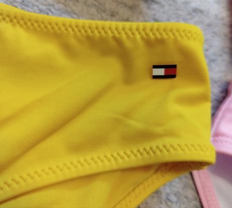 Dievčenské plavky 146/152 - super stav, 146