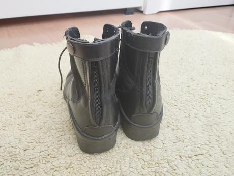 Kožené jazdecké perka, 36