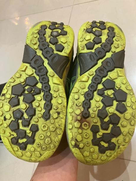 Topanky zn. umbro, umbro,31