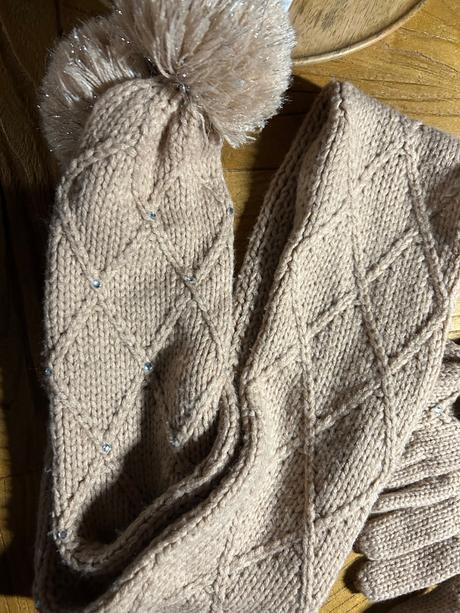 Set šál+rukavice, zara,122