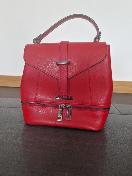 Batoh/crossbody bagger, bagger