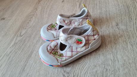 Topánky od 19-29, 24