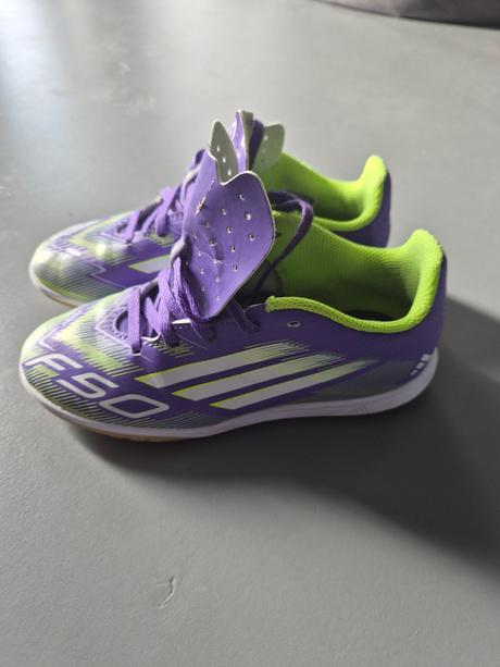 Halovky, adidas,33