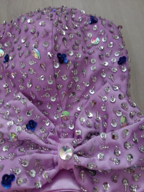 Spoločenské šaty s, s