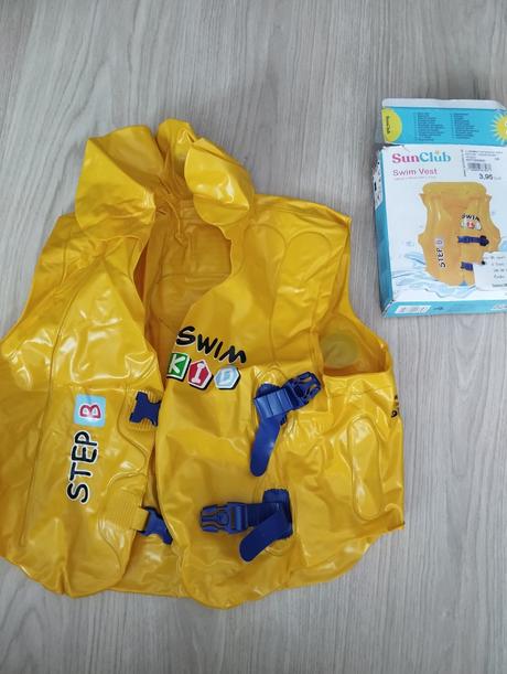 Vesta na plavanie, 