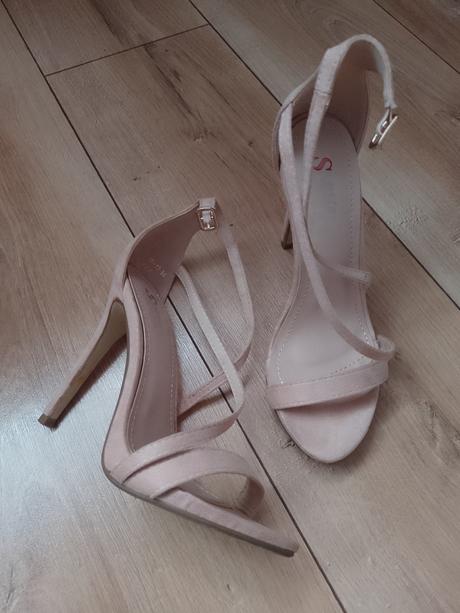 Sandálky,top stav, 36