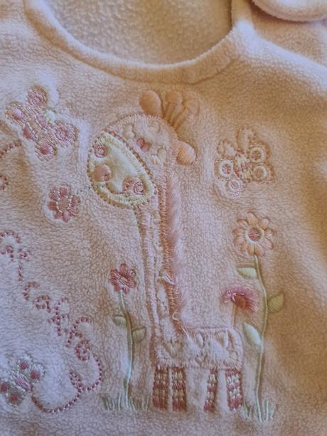 Ružové šaty, cherokee,56