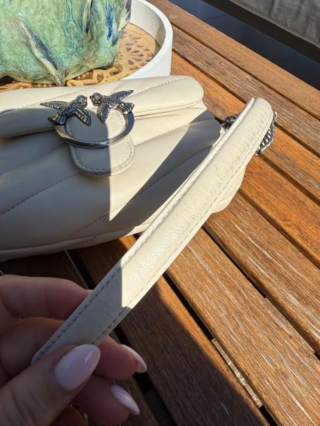 Kabelka pinko, pinko