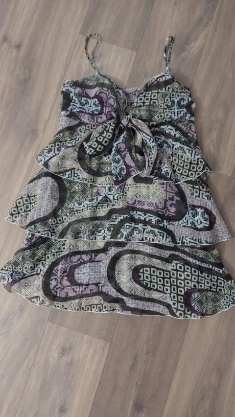 Krasne letne saty, m