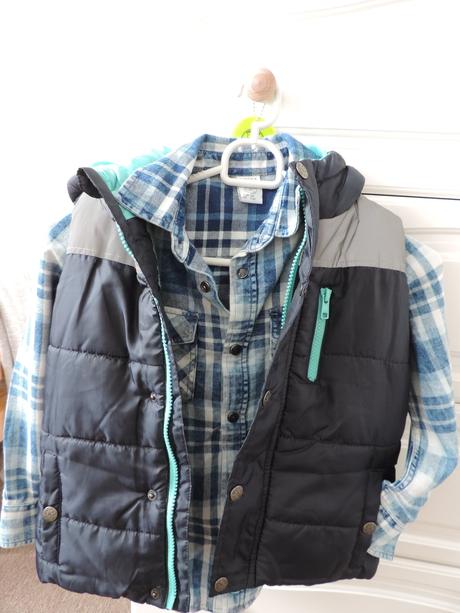 Teplá, prešívaná vesta, veľ. 116, lupilu,116