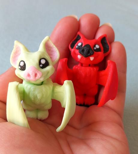 Kľúčenka z 3d netopier so zubami,