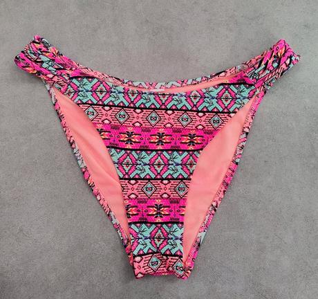 Plavky s vysokým pásom, m