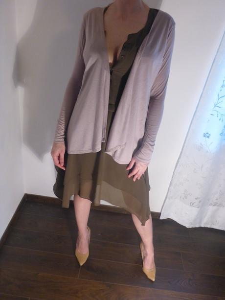 Dámsky béžový sveter / cardigan, new yorker,s