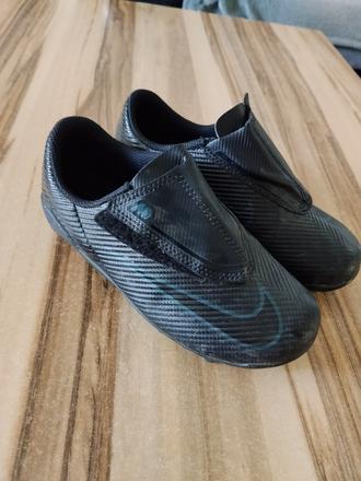 Kopačky, nike,28