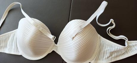 Posledné 3 kusy - biele podprsenky super stav, l