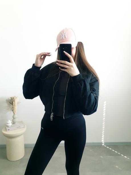 Zara crop čierny bomber s, zara,s