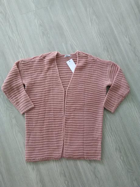 Sveter 152 reserved, reserved,152