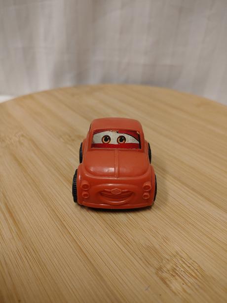 Autíčko luigi, plastový model, 6 cm,