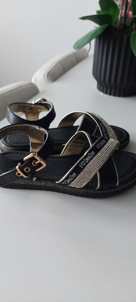 Sandále dee zee, 31