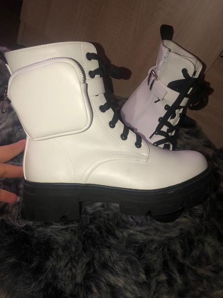 Workery s vreckom, 39