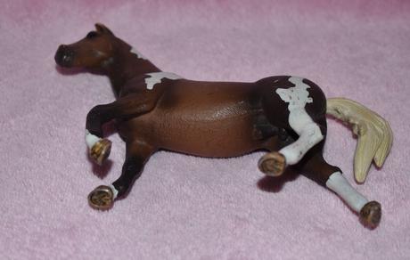 Schleich koníky poškodené,