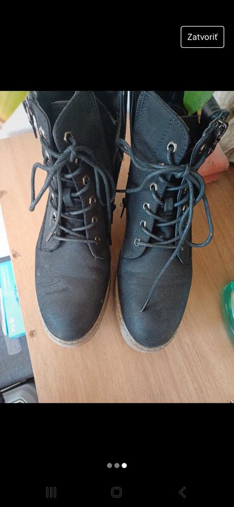 Čižmy na podpätku, 37