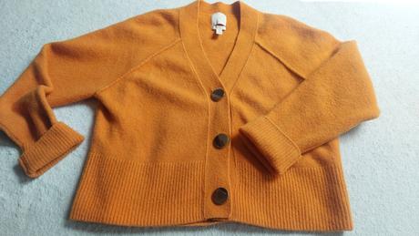 Úžasný m/l kvalitný sveter hm, h&m,l