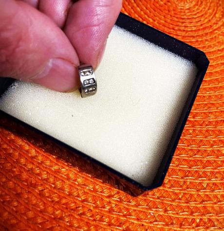 Drobné hrubé krúžky, 