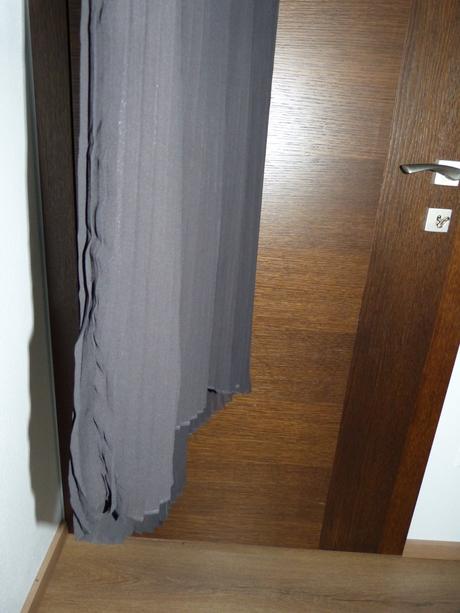 Asymetrické spoločenské šaty, reserved,36