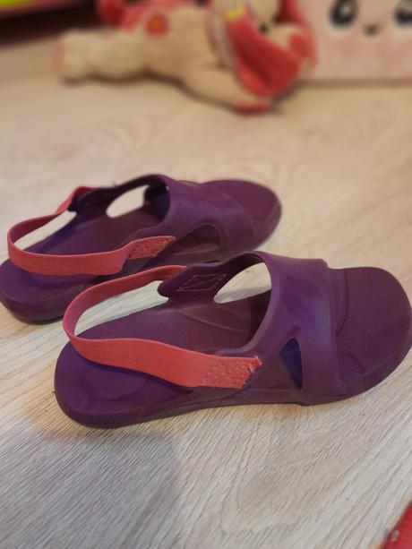 Slapky, vsuvky aj do vody., 27