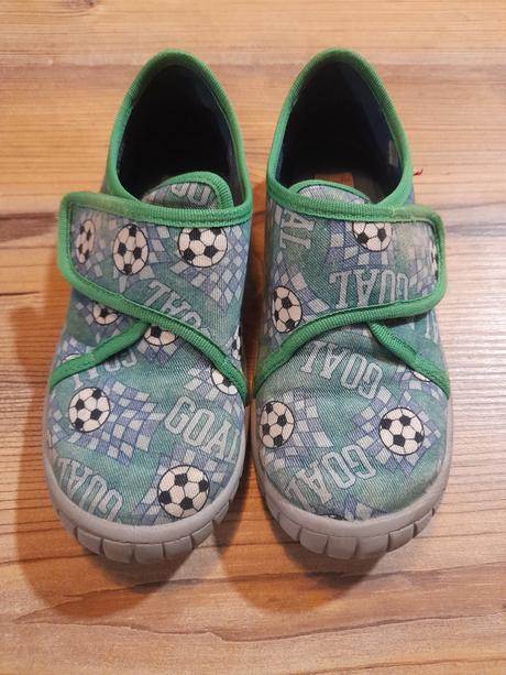 Papuce futbal superfit 29, superfit,29