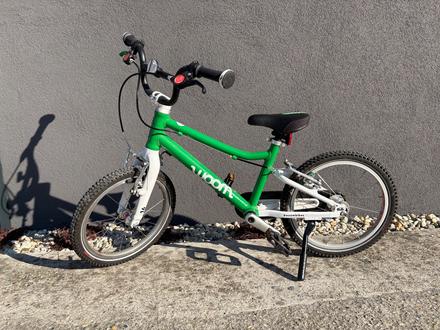 Predám woom 3 + prilba, woom,16