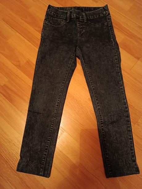 Dievčenské rifle, 128