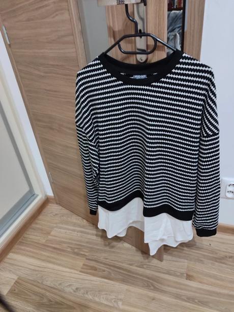 Svetrik s bluzkou, xl