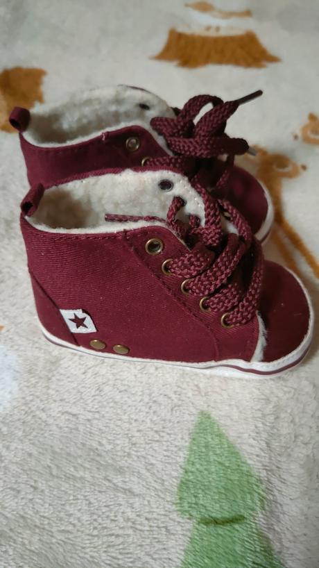 Detské capačky od 3 do 18 mesiacov, <17