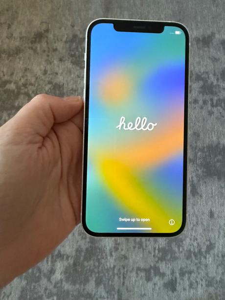 Iphone 12 128 gb biely, 