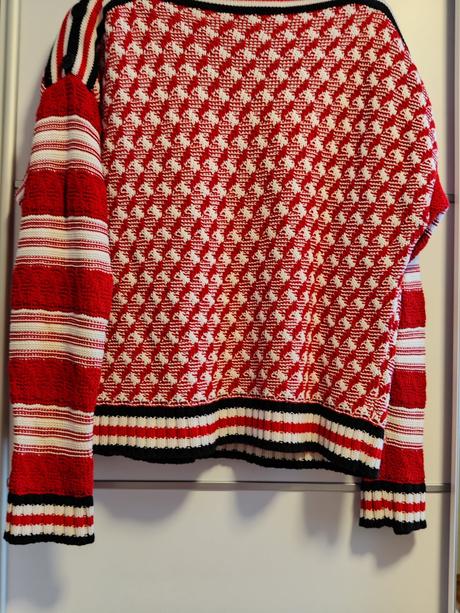 Karl lagerfeld originál luxusný, kvalitný sveter, l