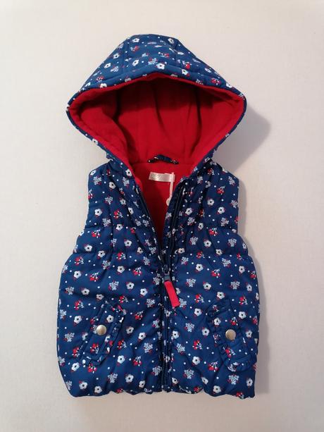 Nova prechodna/zimna vesta s kapucnou, m&co,80