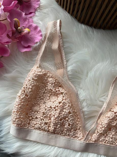 Krajkové podprsenky, 75d