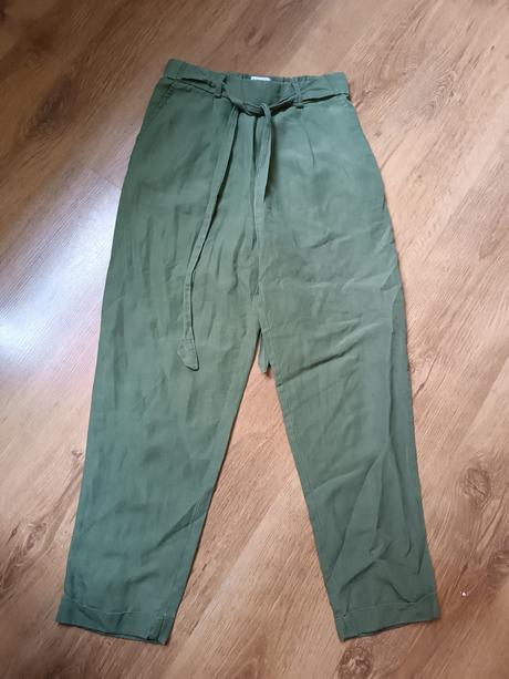 Pohodlné nohavice, pull&bear,xs