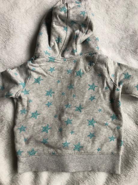 Mikinka s hviezdickami, f&f,92