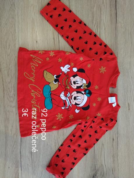 Vianočné tričko, 92