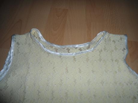 Zlte tricko kvietky, s