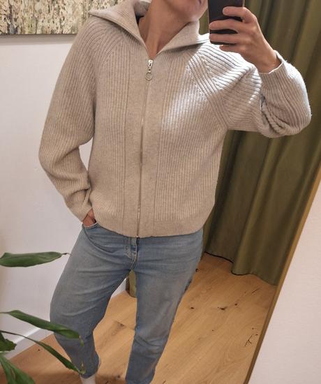 Vlneny rolak na zips, 40