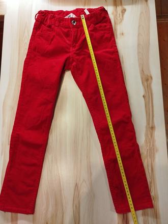 Červené menšestráky, h&m,128